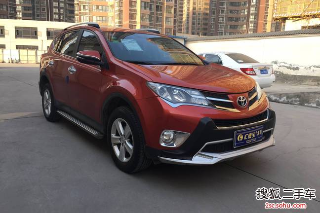 丰田RAV42013款2.0L CVT四驱新锐版 