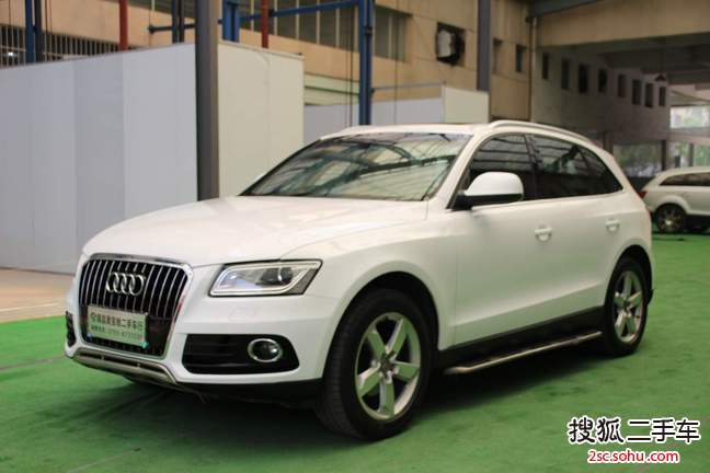 奥迪Q52013款40 TFSI 舒适型