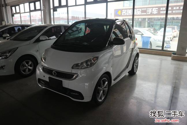 smartfortwo2014款1.0T 硬顶城市光波激情版