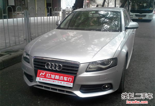 奥迪A4L2010款2.0TFSI 技术型