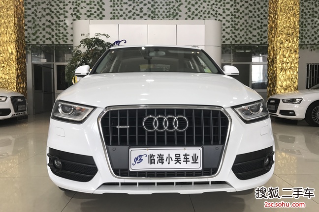 奥迪Q32015款35 TFSI quattro 舒适型