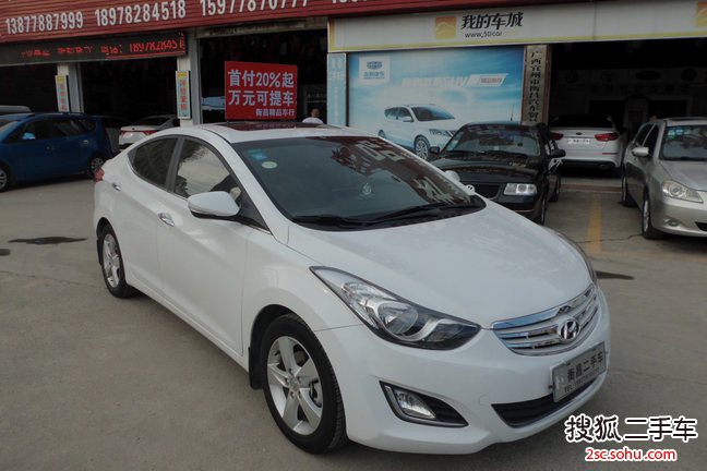 现代朗动2012款1.6L 手动领先型