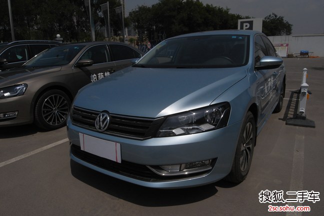 大众帕萨特2014款1.4TSI DSG 蓝驱版