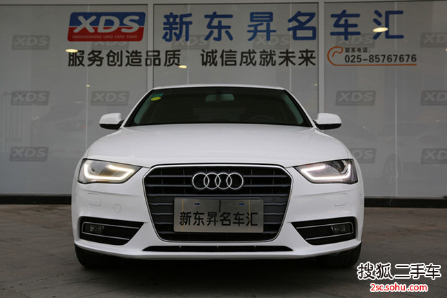 奥迪A4L2013款35 TFSI 自动标准型