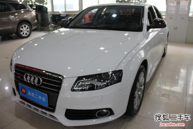 奥迪A4L2011款2.0TFSI 豪华型