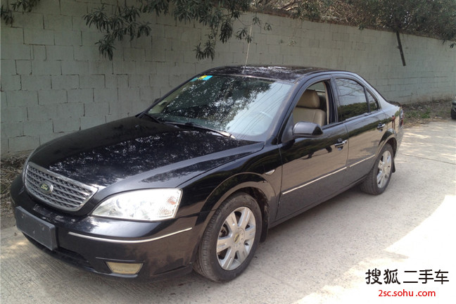 福特蒙迪欧2004款2.0 Ghia-X 自动