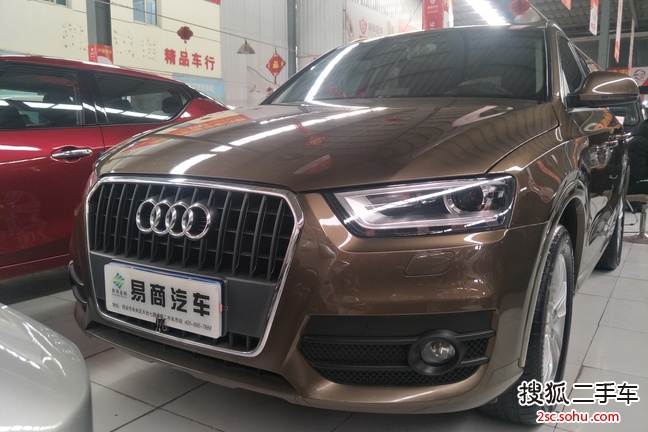 奥迪Q32016款35 TFSI 时尚型