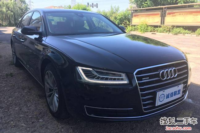 奥迪A8L2014款45 TFSI quattro豪华型