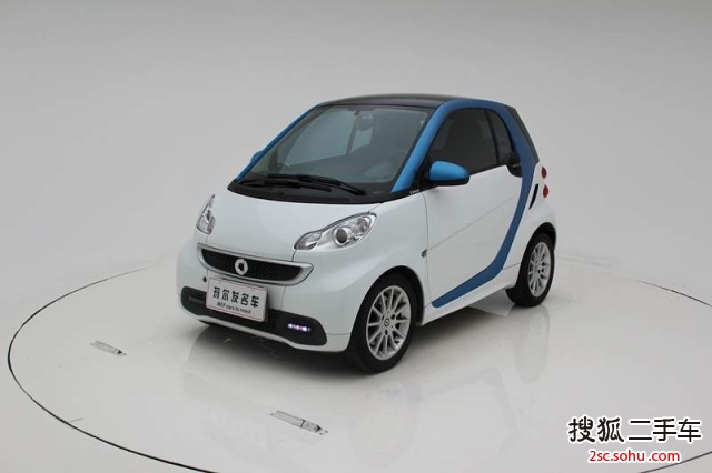 smartfortwo2012款1.0 MHD 硬顶激情烈焰特别版