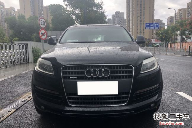 奥迪Q72008款4.2FSI quattro 豪华型