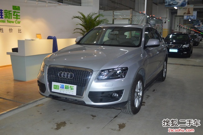 奥迪Q52012款2.0TFSI 技术型