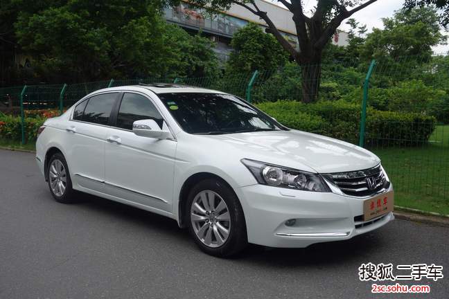 本田雅阁2013款2.0L SE