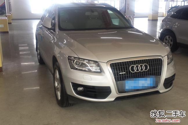 奥迪Q52010款2.0TFSI 技术型