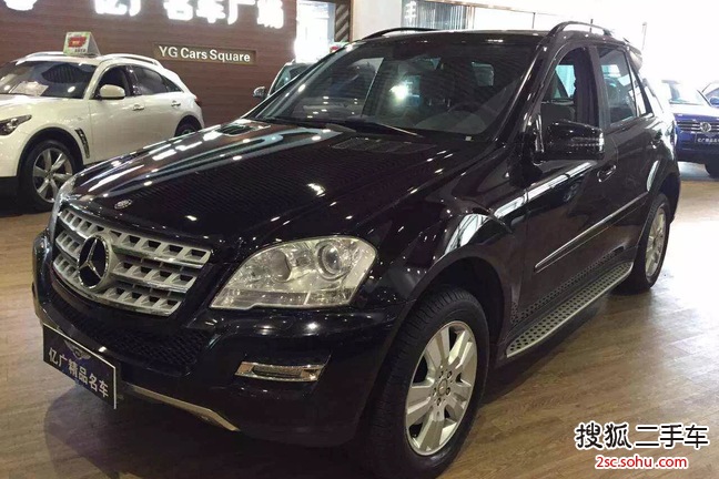 奔驰M级2010款ML300 4MATIC