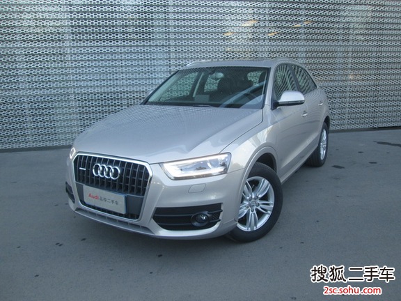 奥迪Q32013款35 TFSI 全时四驱技术型