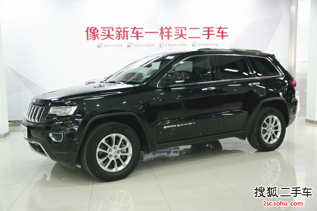 Jeep大切诺基2013款3.6L 豪华导航版