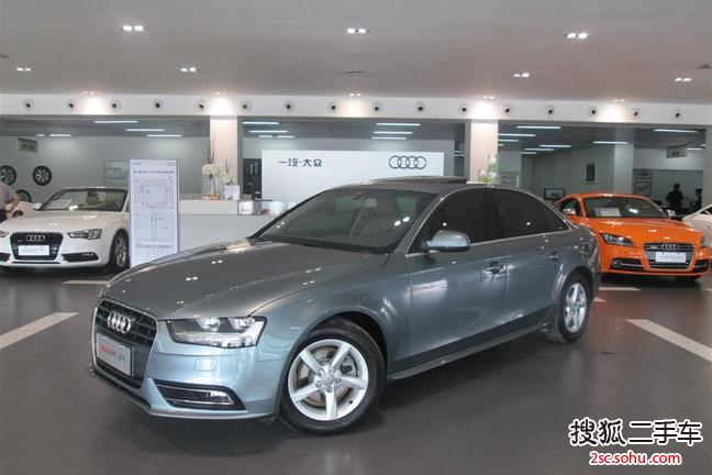 奥迪A4L2013款30 TFSI 自动舒适型