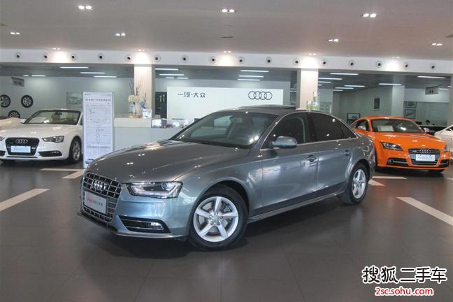 奥迪A4L2013款30 TFSI 自动舒适型