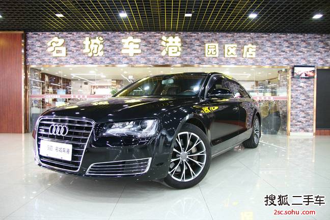 奥迪A8L2013款50 TFSI quattro尊贵型