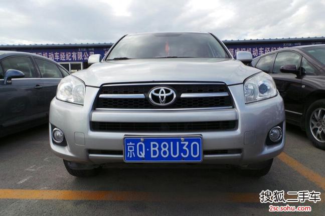 丰田RAV42009款2.4L 自动 豪华导航版