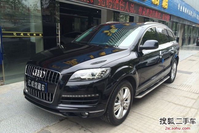 奥迪Q72011款3.0TFSI 舒适型(L)