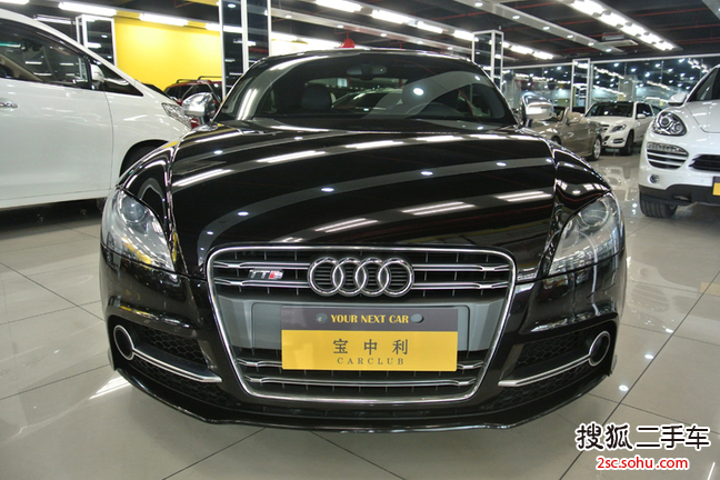 奥迪TT2011款TTS Coupe 2.0TFSI quattro