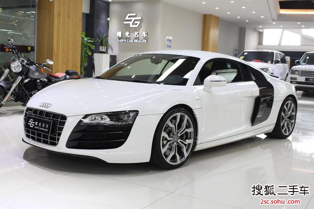 奥迪R82010款5.2FSI quattro