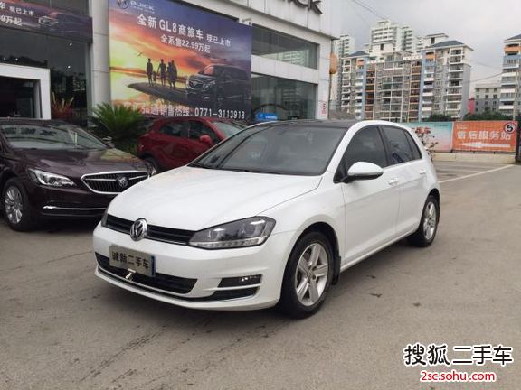 大众高尔夫2015款1.4TSI 自动豪华型