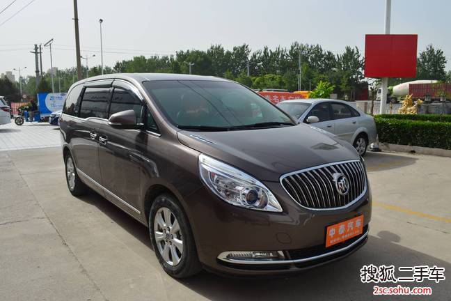 别克GL82014款3.0L XT豪华商务旗舰版