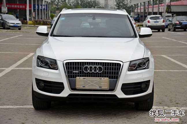 奥迪Q52010款2.0TFSI 舒适型