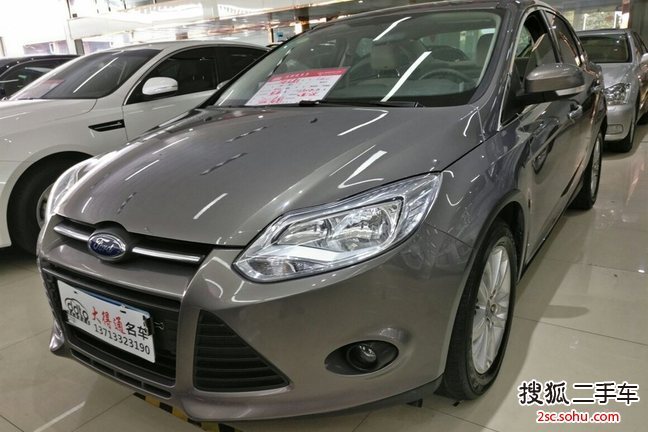 福特福克斯两厢2012款1.6L 自动舒适型