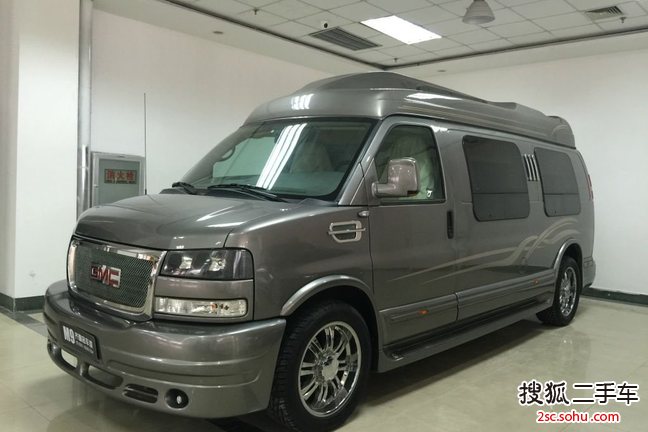 GMC Savana2013款6.0L 领袖级商务车