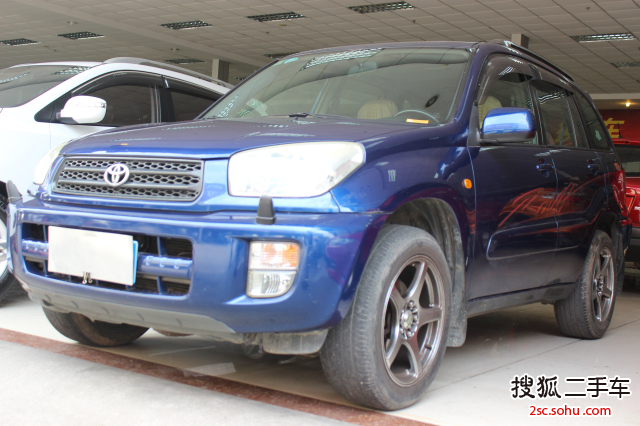 丰田RAV42002款2.0 标准型 自动四驱