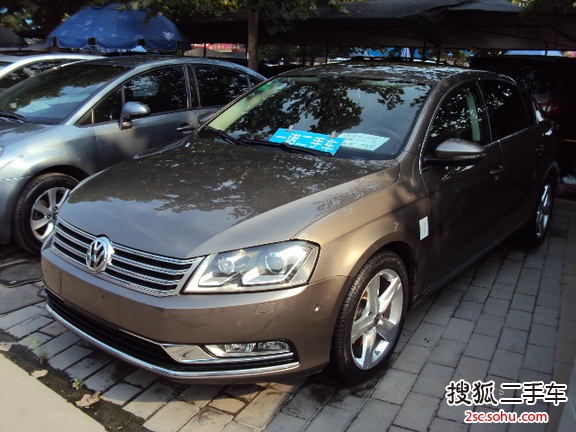 大众迈腾2013款2.0TSI DSG 至尊型