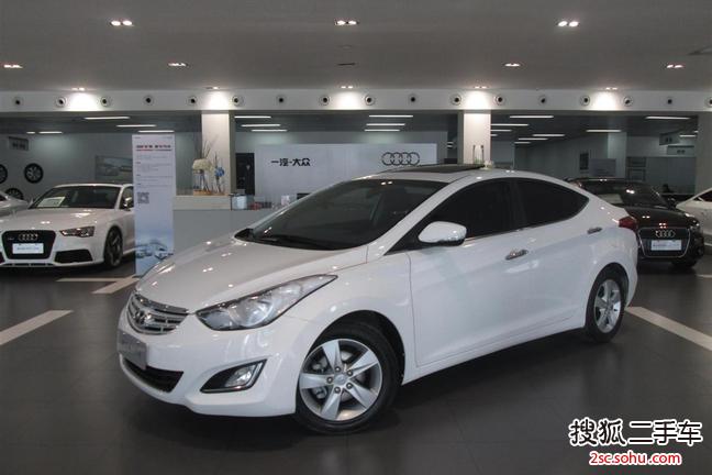 现代朗动2012款1.6L 手动领先型