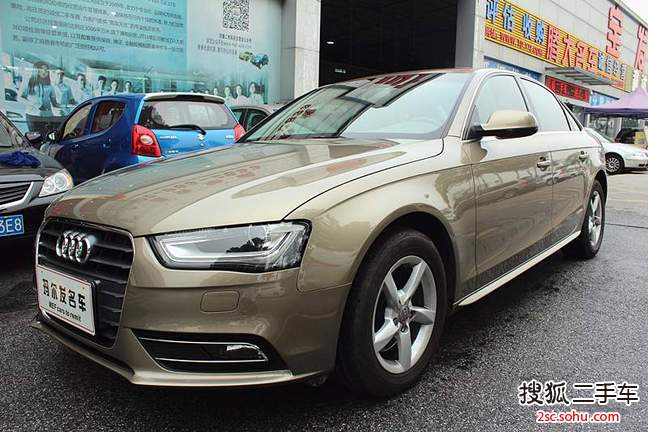 奥迪A4L2013款35 TFSI 自动舒适型