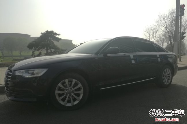 奥迪A6L2012款TFSI 标准型(2.0T)