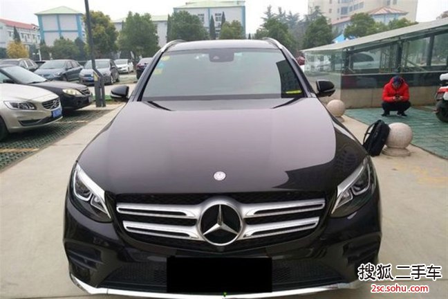 奔驰GLC级2017款GLC 260 4MATIC 豪华型