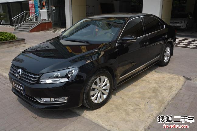 大众帕萨特2011款1.8TSI DSG 尊荣版