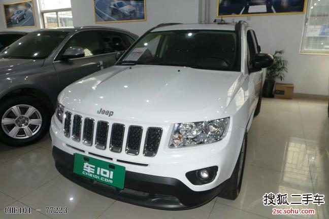 Jeep指南者2013款2.0L 两驱运动版