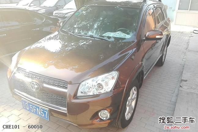 丰田RAV42011款2.4L 自动四驱至臻导航版 