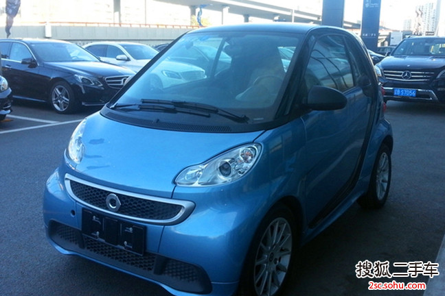 smartfortwo2013款1.0T 硬顶激情版