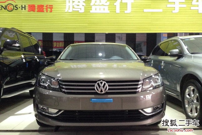 大众帕萨特2015款1.8TSI DSG 30周年纪念版