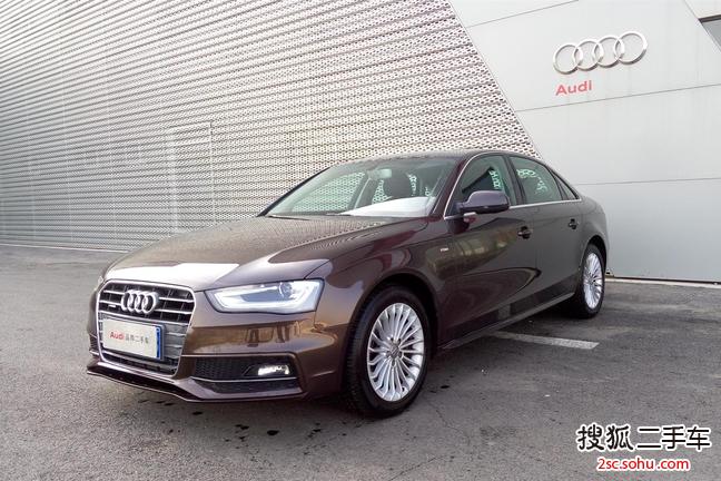 奥迪A4L2013款40 TFSI quattro个性运动型