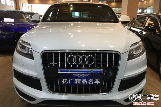 奥迪Q72014款40 TFSI 专享型