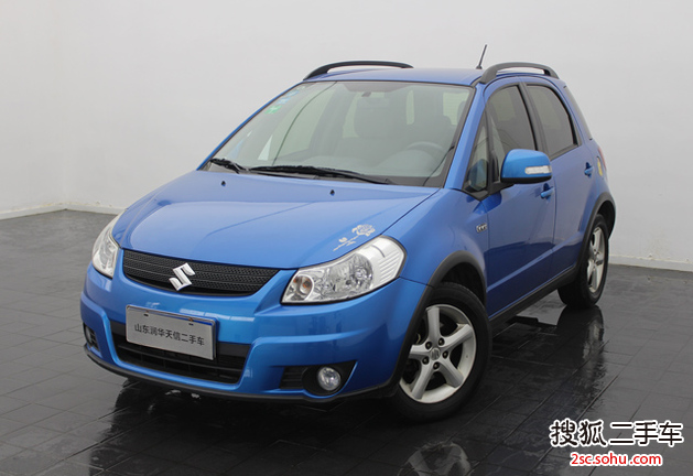 铃木天语SX42010款1.6L 手动 冠军限量版