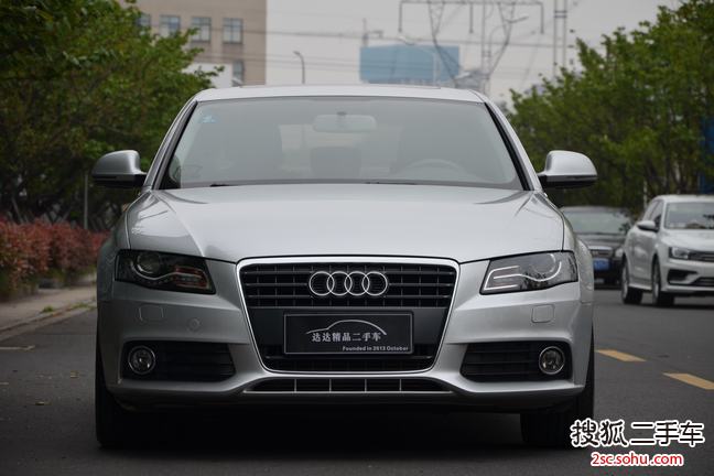 奥迪A4L2009款2.0TFSI 舒适型