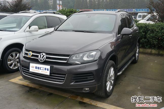 大众途锐2011款3.0TSI 高配型