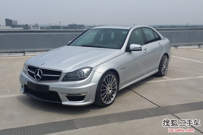 奔驰C63 AMG2012款C 63 AMG 高性能版