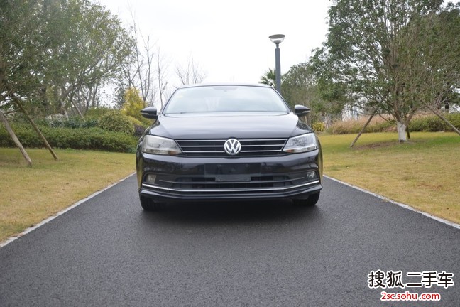 大众速腾2017款230TSI 自动舒适型
